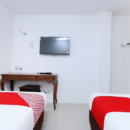 Oyo 89672 Eg Hotel Jj Johor Bahru Exteriér fotografie